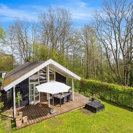Holiday home Regine - 150m From The Sea In Se Jutland By Interhome